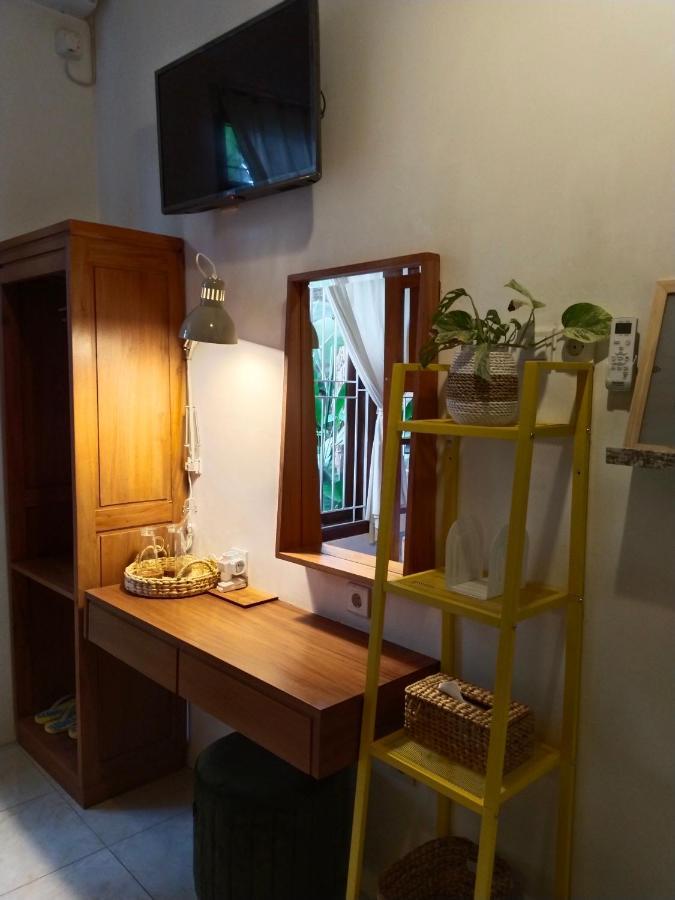 Inn House Homestay Dadapan Exterior foto