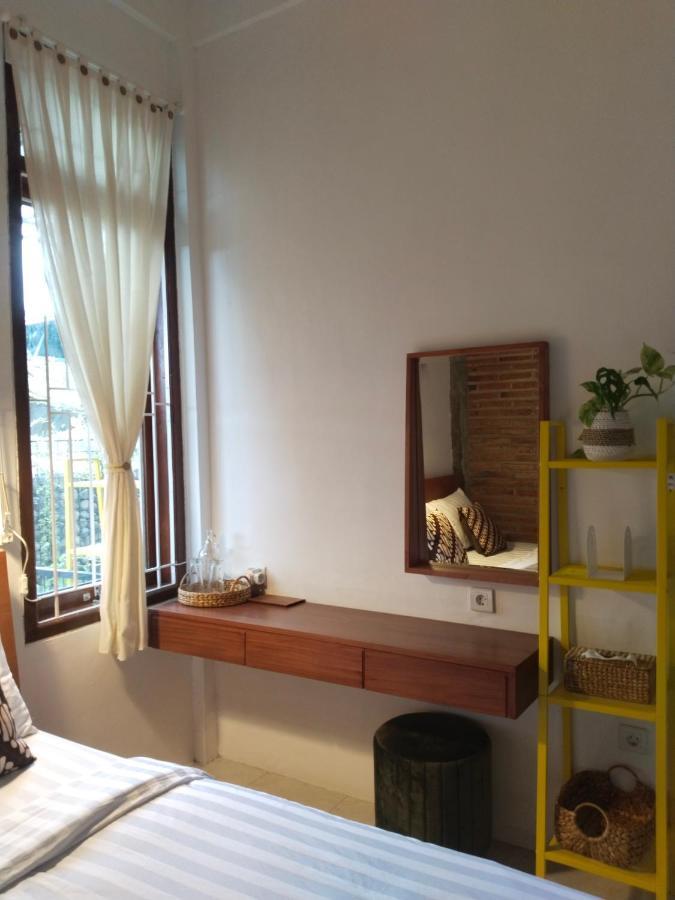 Inn House Homestay Dadapan Exterior foto